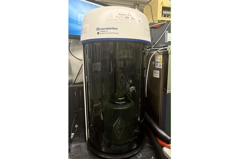 Micromeritics TriStar II